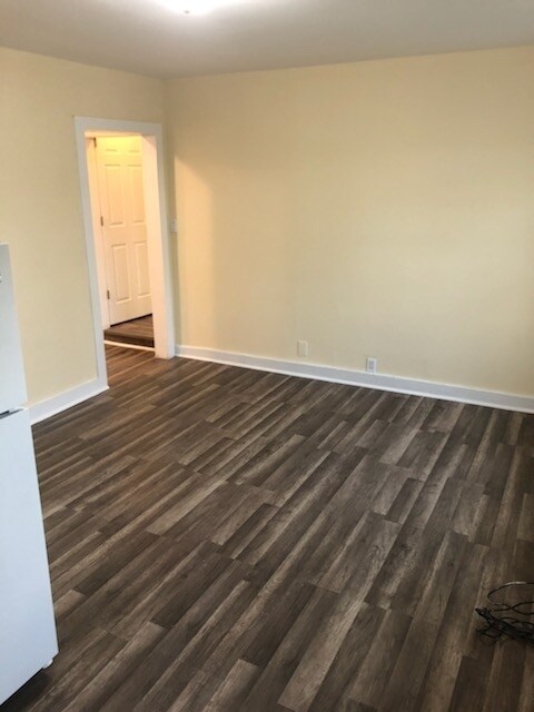 Building Photo - 61 Spring St