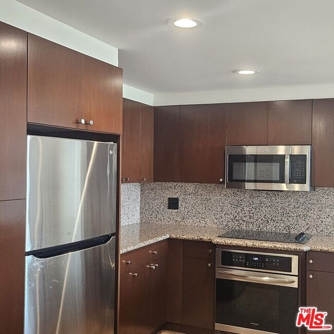 Building Photo - 2160 Century Park E