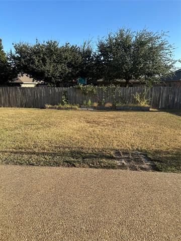 Building Photo - 9912 Shawnee Trail