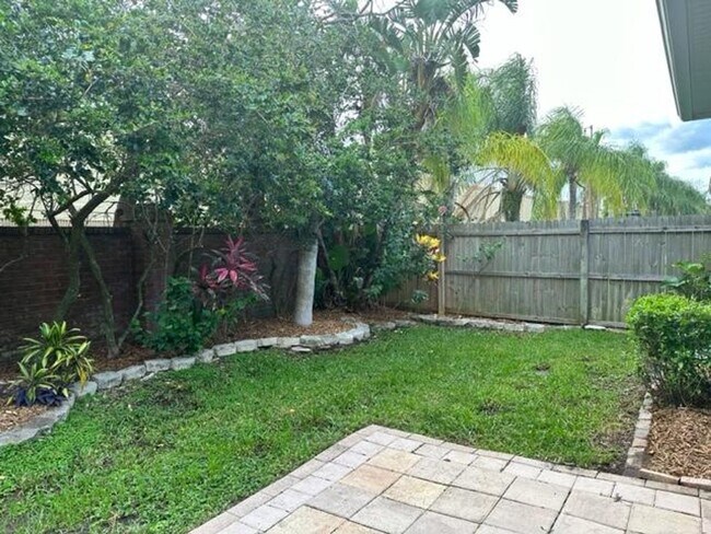 Building Photo - Nice 4/2 Single Family Home in East Orlando