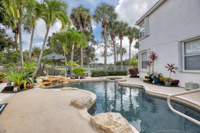 Building Photo - 2070 Chagall Cir