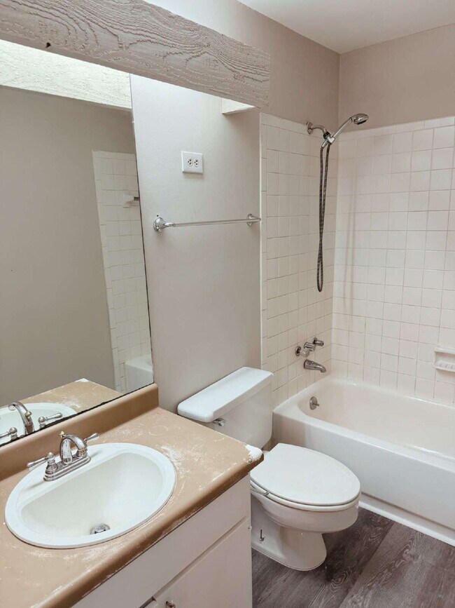 Building Photo - 2553 Terrace Trail