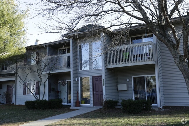 Building Photo - Autumn Grove (Newaygo)