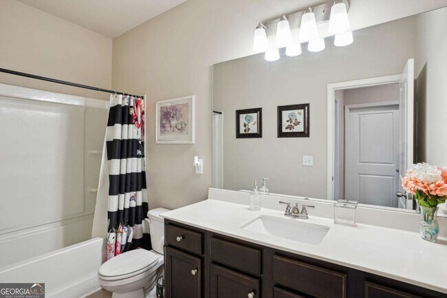 Building Photo - 106 Logan Pass Dr