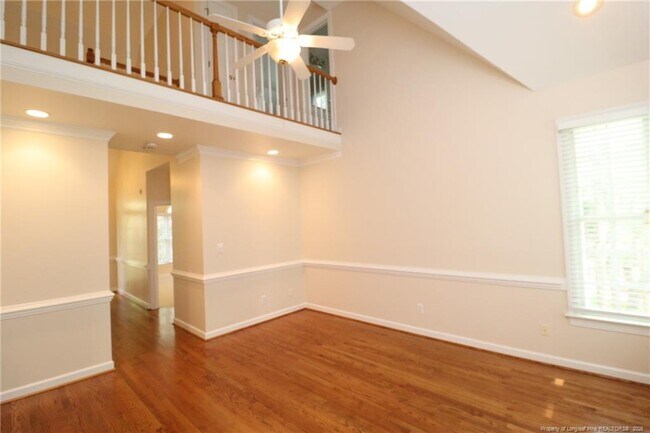 Building Photo - 5445 Brushy Meadows Dr