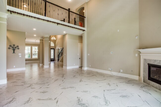 Building Photo - 28344 Rose Ln