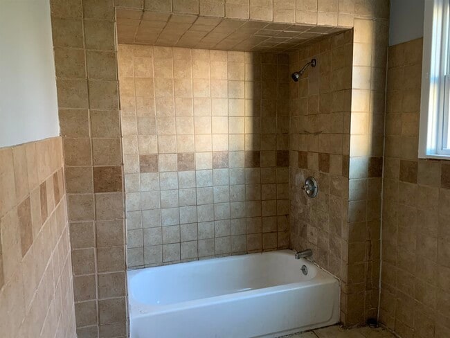 Building Photo - 93 Ocean Ave