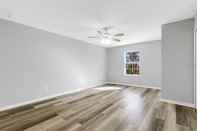 Building Photo - 9306 River Rock Ln