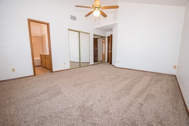 Building Photo - Contemporary home with 3 bedrooms, 2 bath, 2 car garage, A/C, Fenced Yard