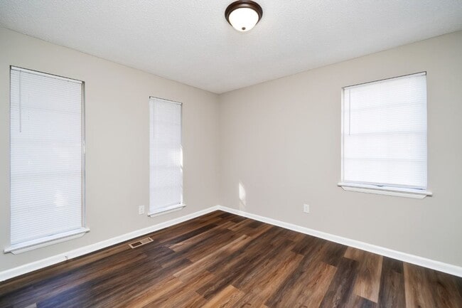 Building Photo - Newly Renovated 4-Bedroom Brick Beauty in Forestdale!