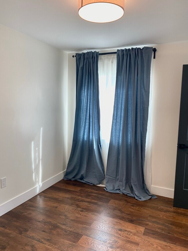 Building Photo - 2251 38th Ave