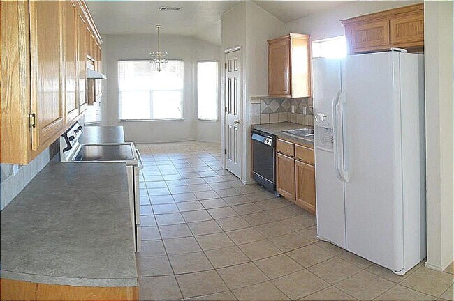 Building Photo - 2903 Westwood Dr