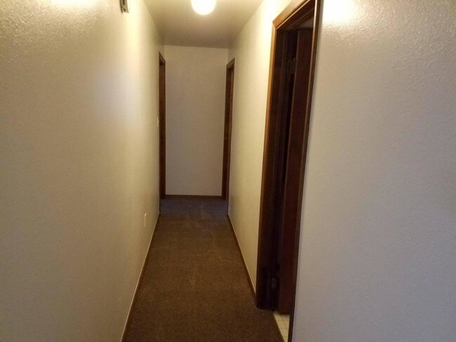 Building Photo - 2813 Shoal Cir