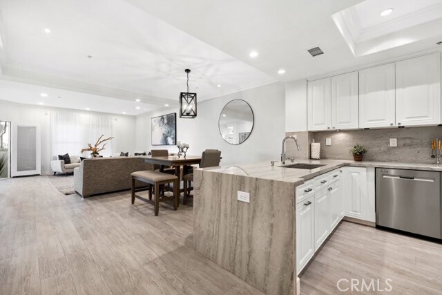 Building Photo - 1900 CA-1