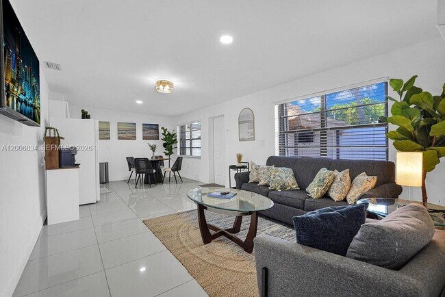 Building Photo - 25420 SW 124th Pl