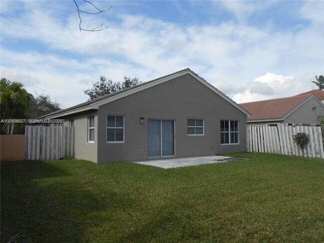 Building Photo - 2077 NW 191st Ave