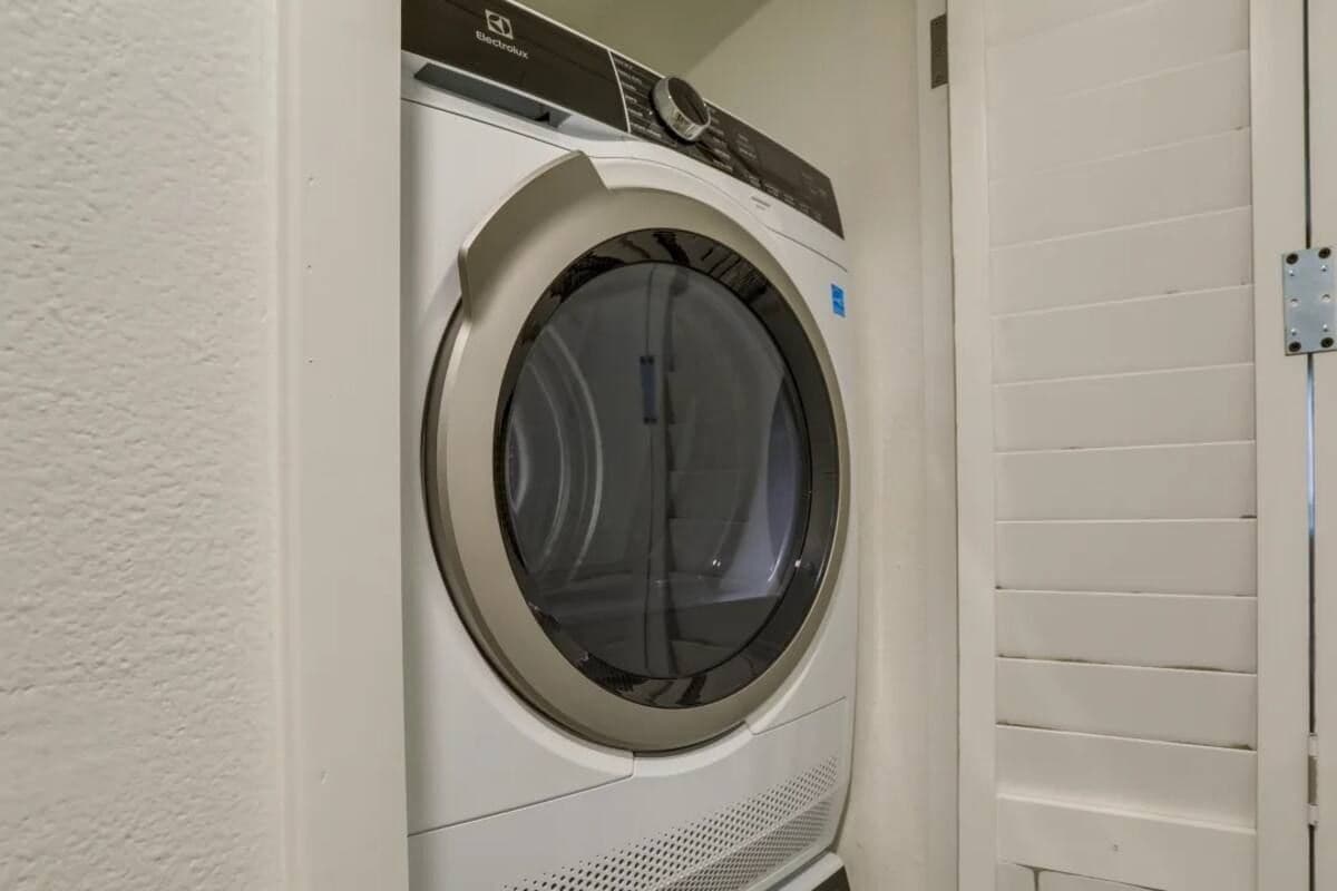 Building Photo - 2110 Gulf Blvd