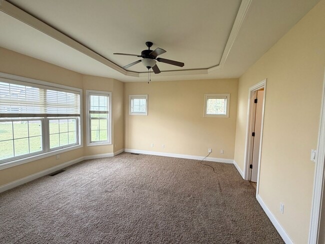 Building Photo - 1513 Stonebluff Ct