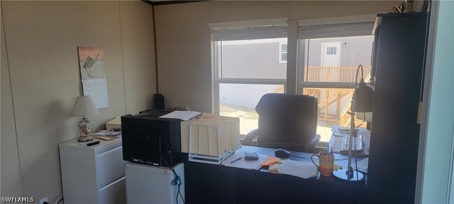 Building Photo - 4709 Kon Tiki Ln