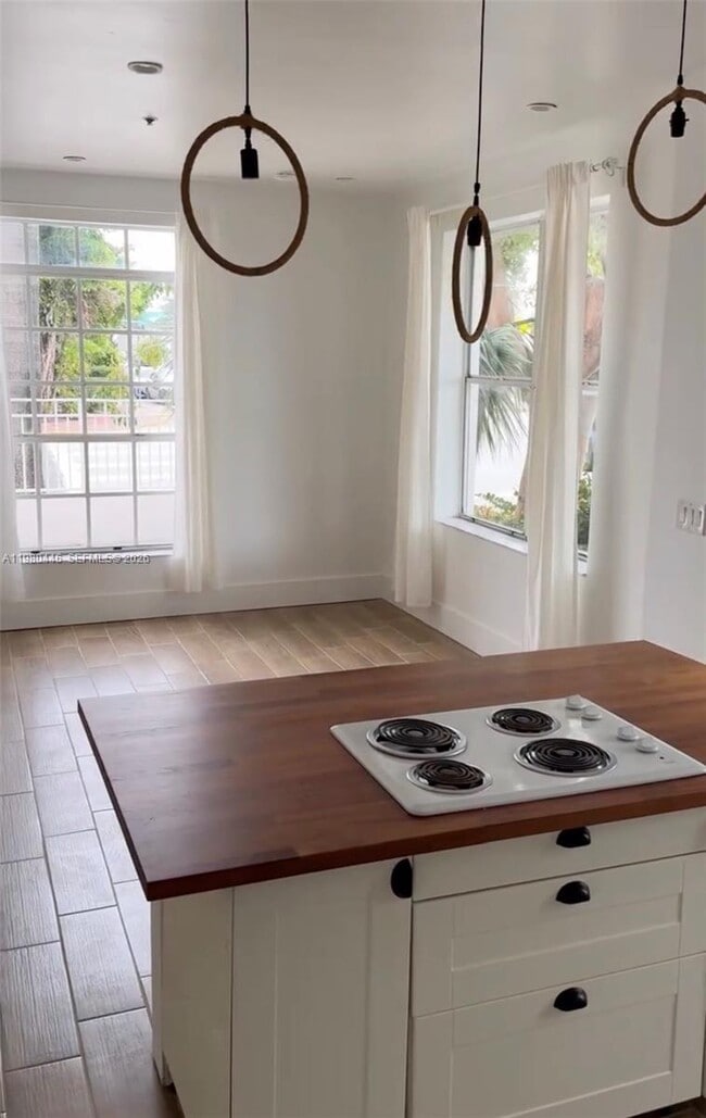 Building Photo - 1502 Jefferson Ave