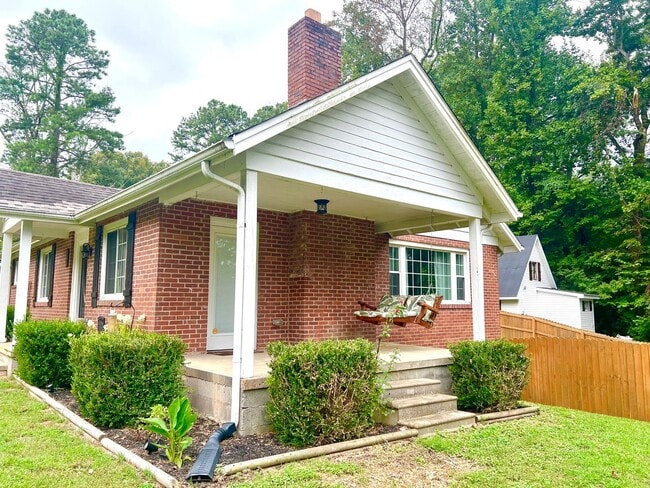 Building Photo - 135 Antioch Rd