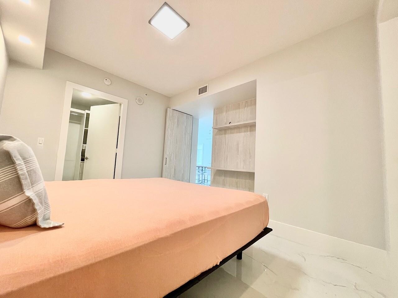 Building Photo - 330 Sunny Isles Blvd