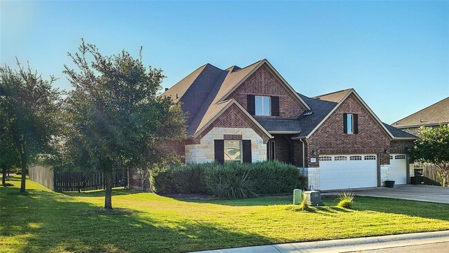 Building Photo - 532 Stone River Dr