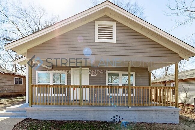 Primary Photo - 3237 Beech Ave SW