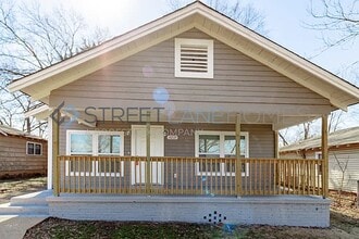 Building Photo - 3237 Beech Ave SW