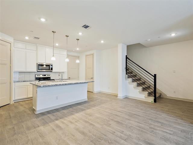 Building Photo - 543 Eiseley Dr