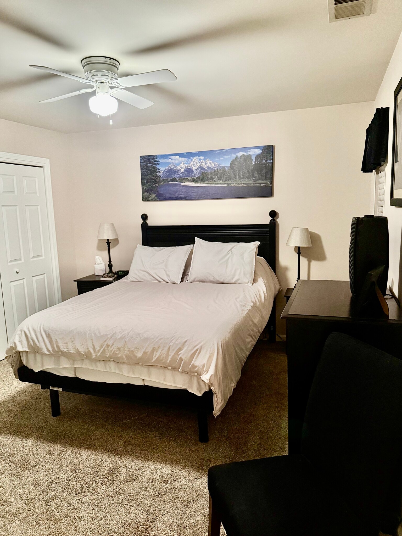 Building Photo - 3089 Wavecrest Way