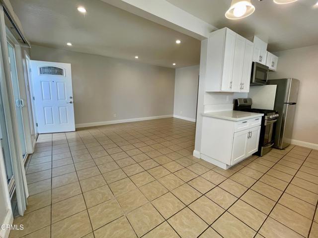 Building Photo - 3364 Preble Ave