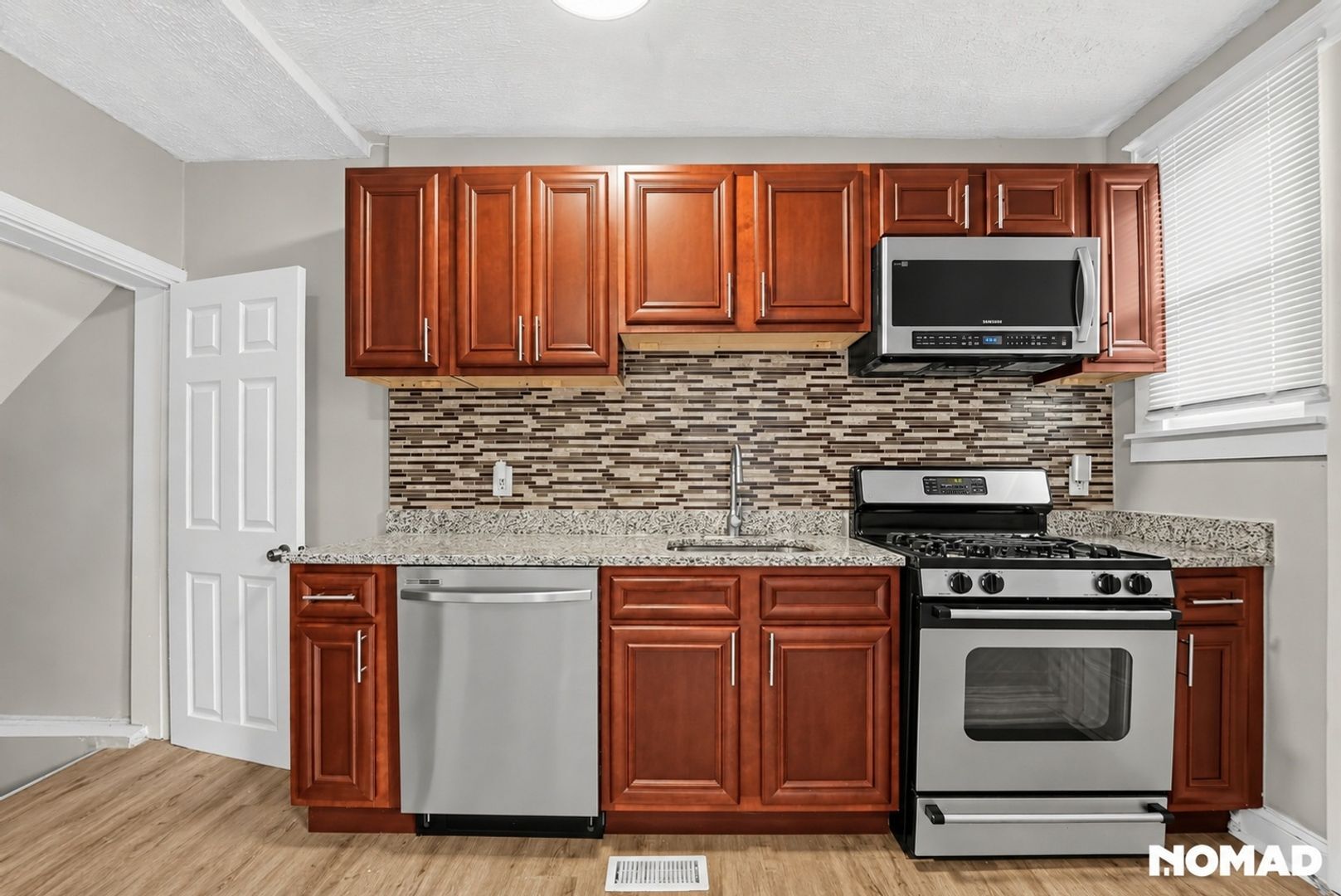 Building Photo - 3302 Elmley Ave