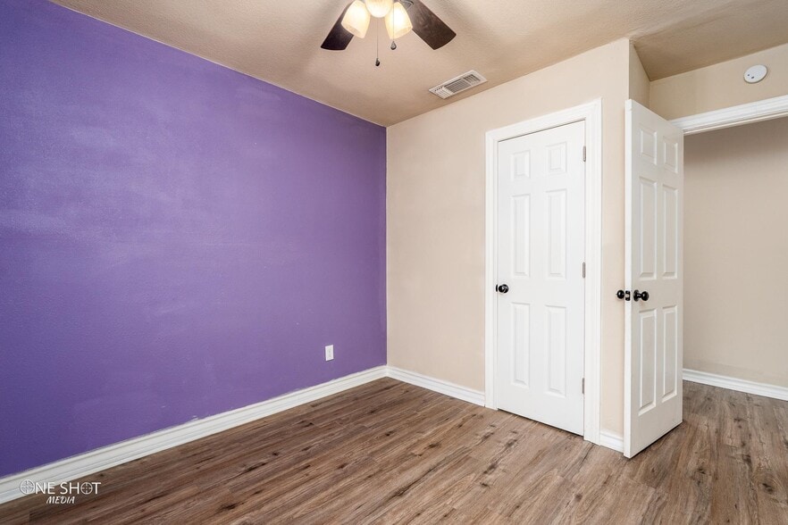 Building Photo - 1410 S 32nd St