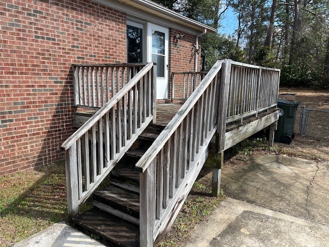 Building Photo - 1201 Martindale Dr