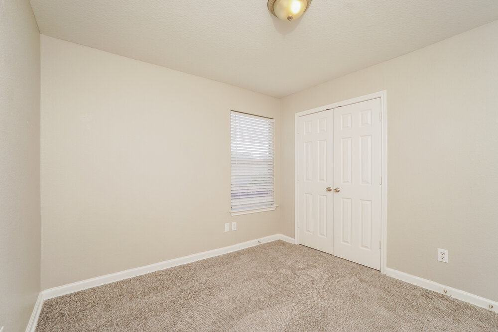 Building Photo - 5726 Sandy Canyon