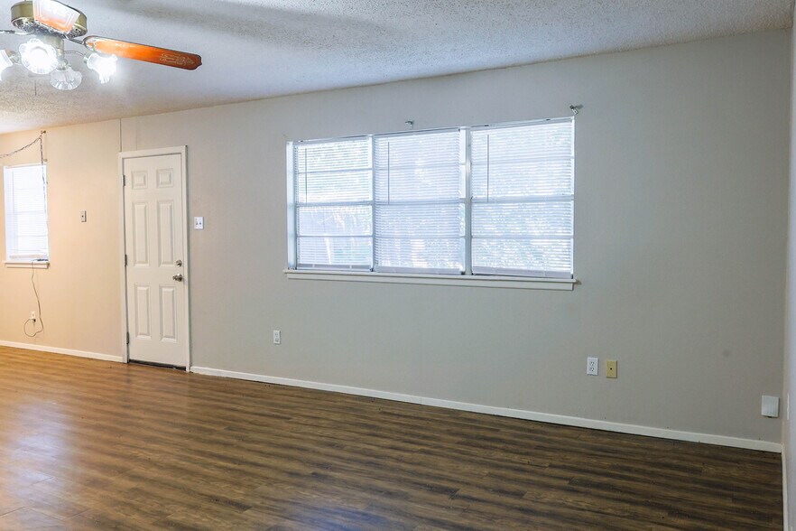 Building Photo - 4301 62nd St