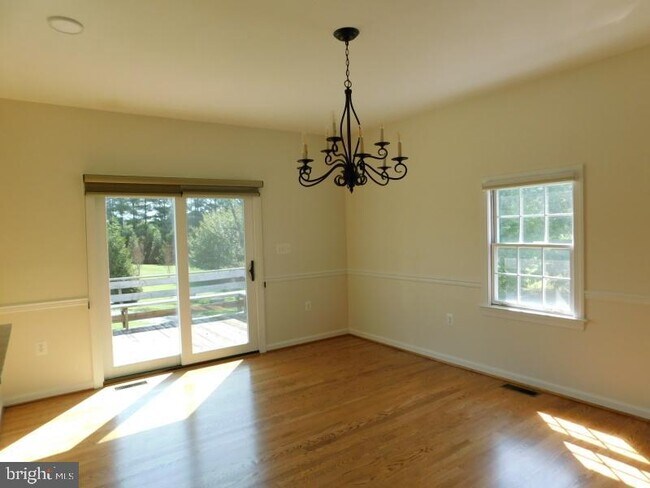 Building Photo - 13886 Berlin Turnpike