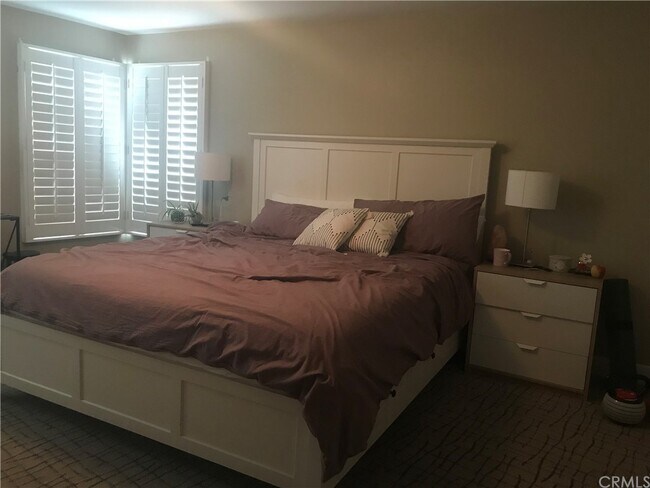 Building Photo - 111 19th St