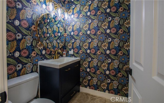 Building Photo - 32052 Via Alicia