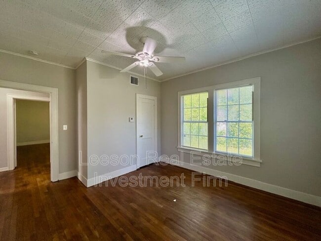 Building Photo - 274 Carrollton Ave