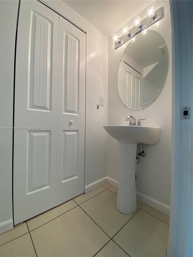 Building Photo - 21479 NW 14th Ct