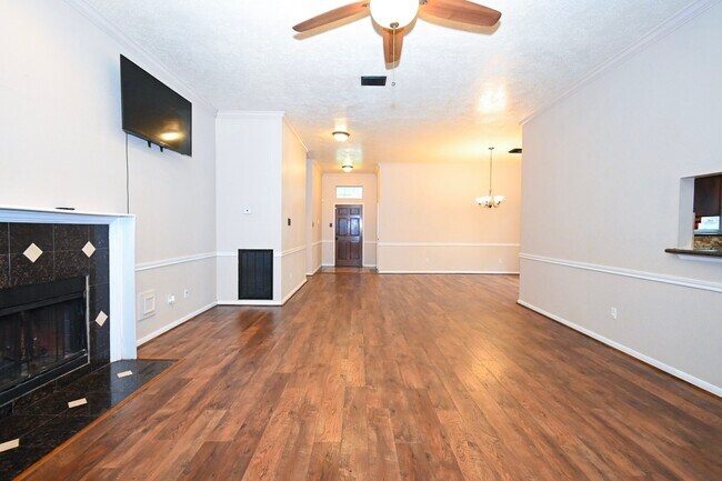 Building Photo - 16302 Ash Point Ln