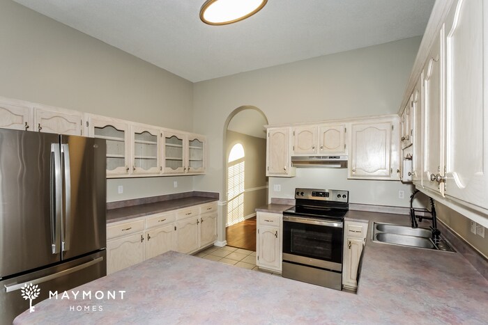 Building Photo - 1875 Carlyn Cove