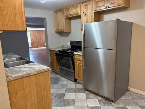 Building Photo - 304 S Beck St