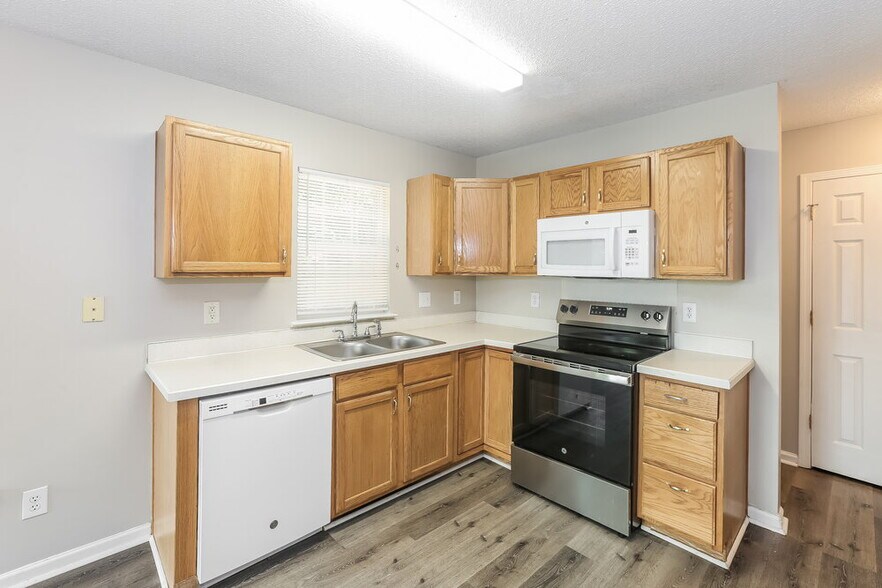 Building Photo - 3126 Mallard Forest Dr