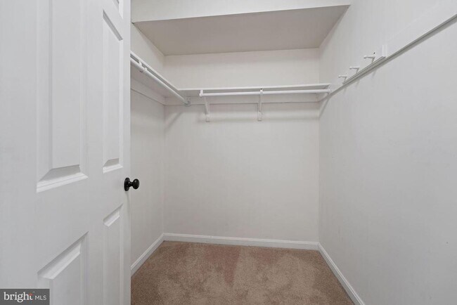 Building Photo - 5108 Warren Pl NW