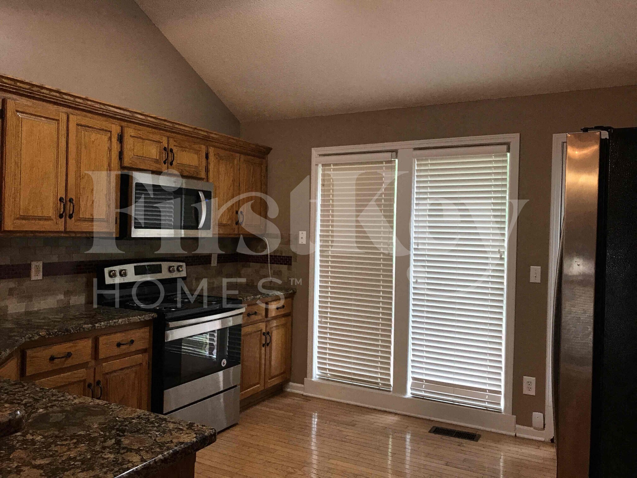 Building Photo - 5212 N Jefferson St