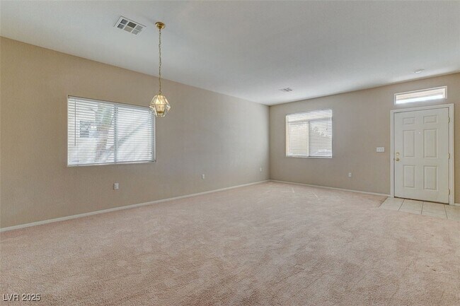 Building Photo - 10940 Salernes St