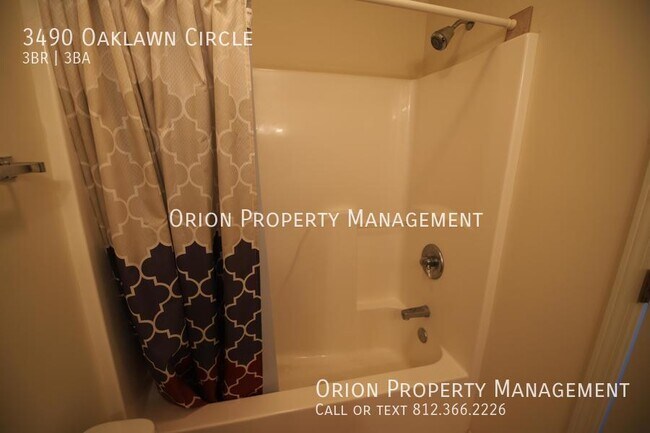 Building Photo - 3490 S Oaklawn Cir